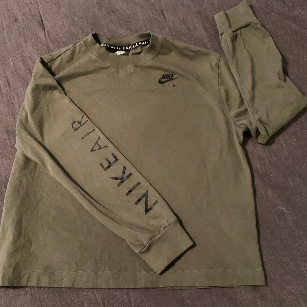 Olive green Nike long sleeve shirt